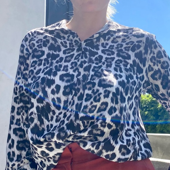 LIKE NEW Zara Animal Print Black & White Shirt Long Sleeve button down formal - Picture 6 of 6